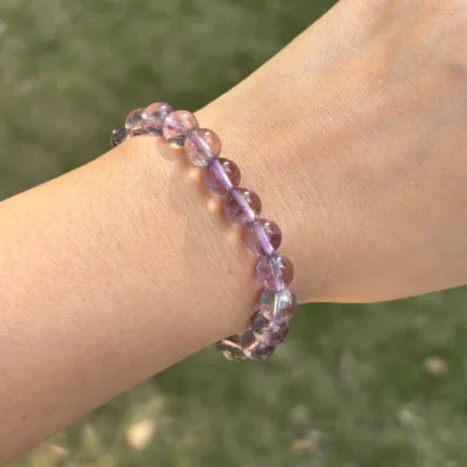 amethyst bracelet lifestyle shot in soft calming light