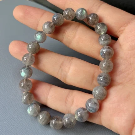 model holding Labradorite-Bead-Bracelet front view